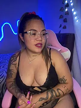 Snapshot of Lindalatina2001 chatting on 19, 3, 2026 Lindalatina2001 online show from 19, 3, 2026