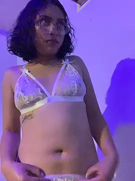 Snapshot of Arely-L1 chatting on 23, 3, 2026 Arely-L1 online show from 23, 3, 2026