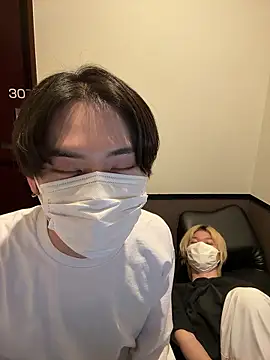 Snapshot of huto_0513 chatting on 16, 3, 2026 huto 0513 online show from 16, 3, 2026