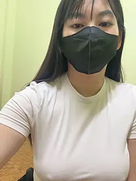 Snapshot of MintShow18 chatting on 23, 12, 2025 MintShow18 online show from 23, 12, 2025