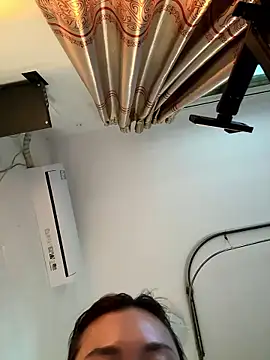 Snapshot of A-ZJunn chatting on 10, 1, 2026 A-ZJunn online show from 10, 1, 2026