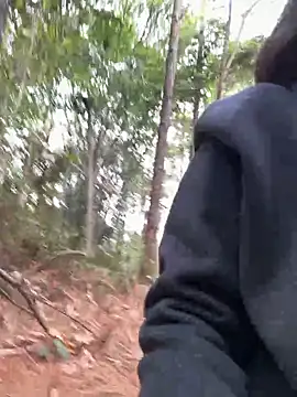 Snapshot of A-ZJunn chatting on 4, 2, 2026 A-ZJunn online show from 4, 2, 2026