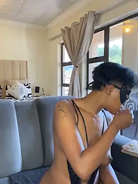 Fancy Face28 online show from 27, 2, 2026