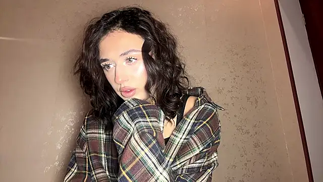 Snapshot of ParsedFix chatting on 15, 12, 2025 ParsedFix online show from 15, 12, 2025