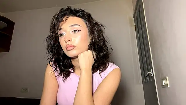 Snapshot of ParsedFix chatting on 18, 12, 2025 ParsedFix online show from 18, 12, 2025