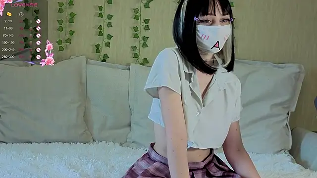 Snapshot of LunaNyan chatting on 19, 3, 2026 LunaNyan online show from 19, 3, 2026