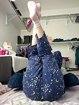 Snapshot of poleslut69 chatting on 7, 2, 2026 poleslut69 online show from 7, 2, 2026