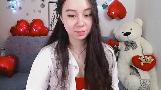 AlinaEleven online show from 9, 5, 2026