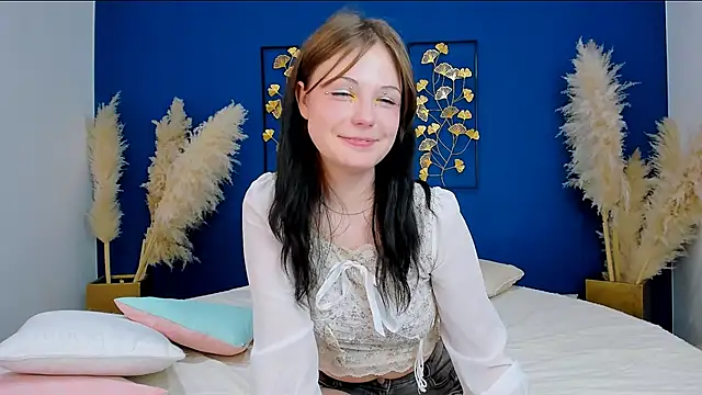 Snapshot of YONA_WINK chatting on 8, 2, 2026 YONA WINK online show from 8, 2, 2026