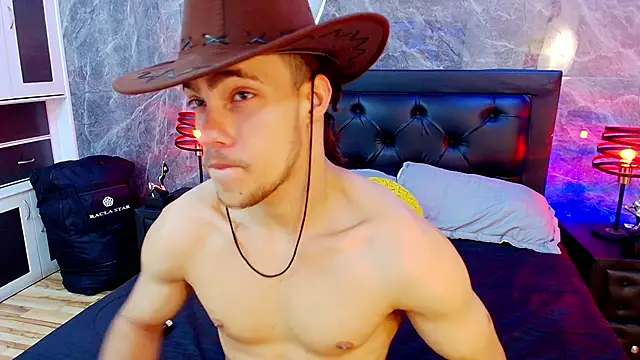 Snapshot of PatrickS25 chatting on 20, 12, 2025 PatrickS25 online show from 20, 12, 2025