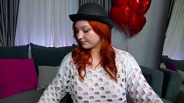 Snapshot of Kitty_Asstronaut chatting on 7, 3, 2026 Kitty Asstronaut online show from 7, 3, 2026