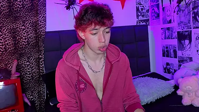 Otter Starr online show from 4, 12, 2025