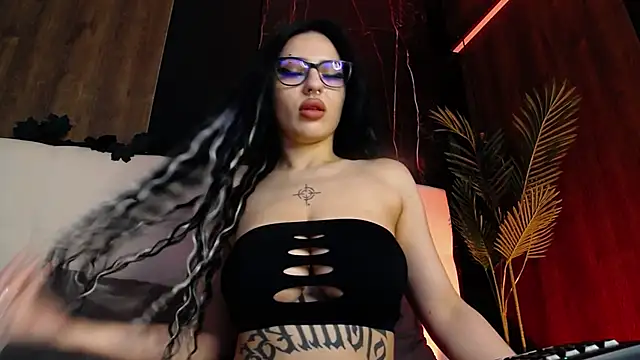 RavenFoxxy online show from 11, 5, 2026