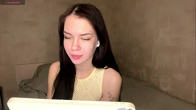 Snapshot of ElliRusk chatting on 11, 1, 2026 ElliRusk online show from 11, 1, 2026