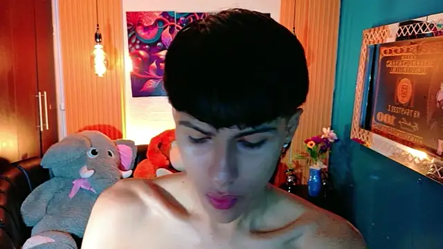 StormLuxX online show from 6, 5, 2026