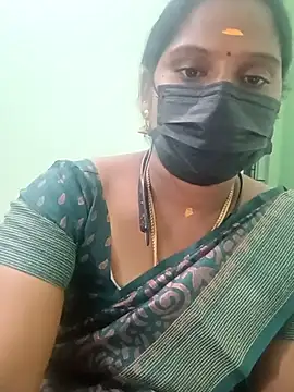 Snapshot of Tamil_Pallavi chatting on 5, 1, 2026 Tamil Pallavi online show from 5, 1, 2026