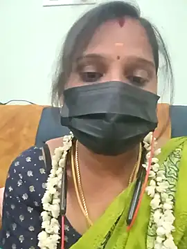 Snapshot of Tamil_Pallavi chatting on 3, 3, 2026 Tamil Pallavi online show from 3, 3, 2026