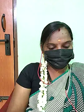 Snapshot of Tamil_Pallavi chatting on 22, 3, 2026 Tamil Pallavi online show from 22, 3, 2026