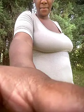 Snapshot of GiantClithpee chatting on 16, 1, 2026 GiantClithpee online show from 16, 1, 2026