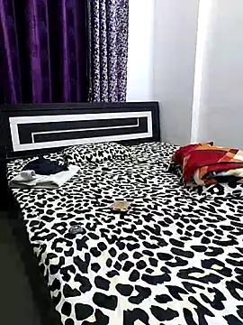 Snapshot of shilpa-singh chatting on 18, 3, 2026 shilpa-singh online show from 18, 3, 2026