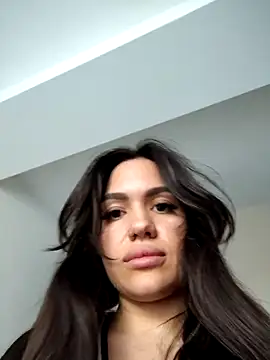 SiennaLuxexx online show from 5, 5, 2026