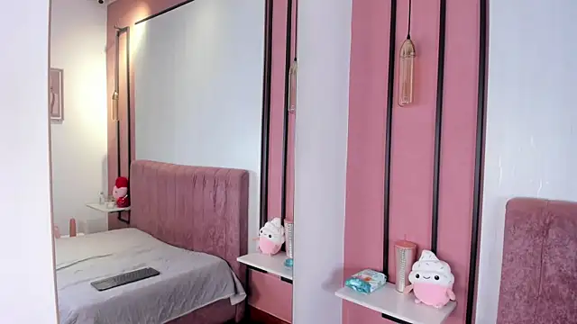 Snapshot of MissSavage_ chatting on 13, 3, 2026 MissSavage online show from 13, 3, 2026