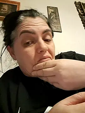 Snapshot of gini92 chatting on 2, 2, 2026 gini92 online show from 2, 2, 2026