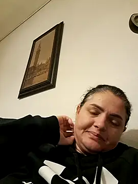 Snapshot of gini92 chatting on 3, 2, 2026 gini92 online show from 3, 2, 2026