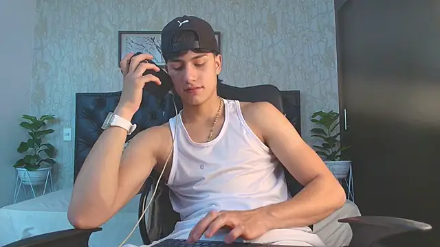 Lander Cruz online show from 14, 12, 2025