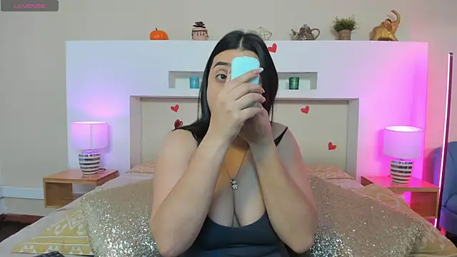 AnikaRomanoff  online show from 1, 5, 2026