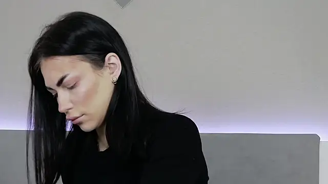 Snapshot of RachaelMils chatting on 22, 12, 2025 RachaelMils online show from 22, 12, 2025