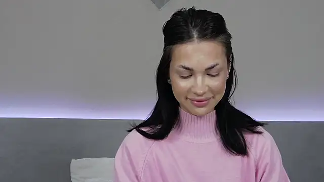 Snapshot of RachaelMils chatting on 13, 1, 2026 RachaelMils online show from 13, 1, 2026