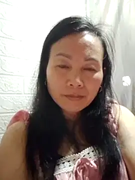 Snapshot of Lili-123k chatting on 13, 12, 2025 Lili-123k online show from 13, 12, 2025