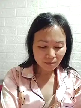 Snapshot of Lili-123k chatting on 23, 2, 2026 Lili-123k online show from 23, 2, 2026