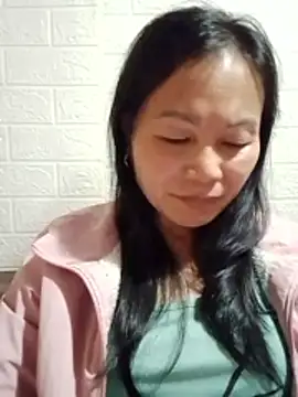 Snapshot of Lili-123k chatting on 12, 3, 2026 Lili-123k online show from 12, 3, 2026