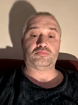 Snapshot of Olomoucak1982 chatting on 16, 3, 2026 Olomoucak1982 online show from 16, 3, 2026