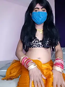 Lovely Ladyboy star online show from 19, 12, 2025