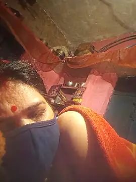 Snapshot of Your-shreya143 chatting on 18, 12, 2025 Your-shreya143 online show from 18, 12, 2025