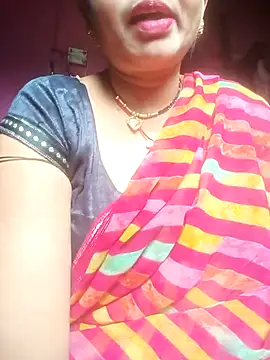 Snapshot of Your-shreya143 chatting on 1, 2, 2026 Your-shreya143 online show from 1, 2, 2026