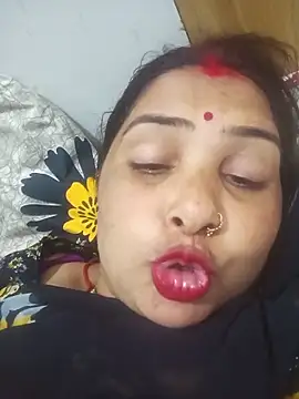 Snapshot of Your-shreya143 chatting on 17, 2, 2026 Your-shreya143 online show from 17, 2, 2026