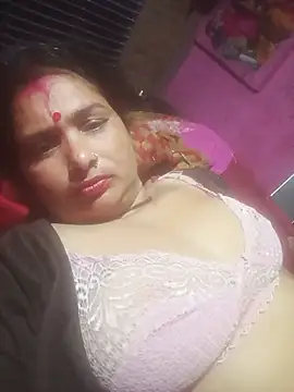 Snapshot of Your-shreya143 chatting on 31, 7, 2026 Your-shreya143 online show from 31, 7, 2026