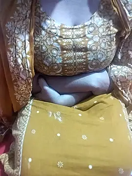 Snapshot of hottyrose69 chatting on 14, 1, 2026 hottyrose69 online show from 14, 1, 2026