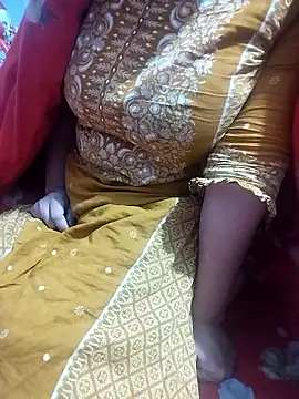 Snapshot of hottyrose69 chatting on 14, 1, 2026 hottyrose69 online show from 14, 1, 2026