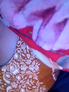 Snapshot of hottyrose69 chatting on 9, 2, 2026 hottyrose69 online show from 9, 2, 2026