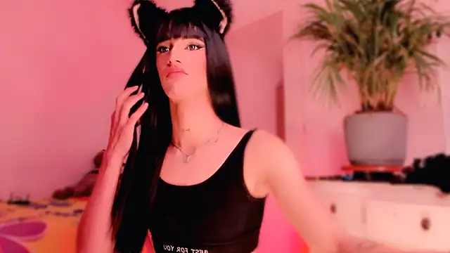 veronicarose  online show from 2, 12, 2025