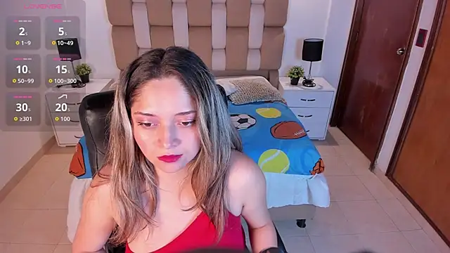 TiffanyHoustton online show from 6, 8, 2026