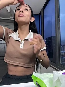 lya  brown online show from 18, 3, 2026