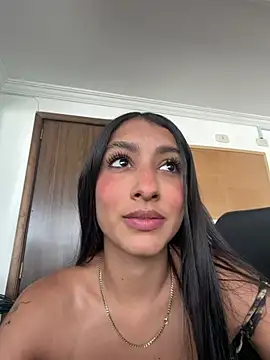lya  brown online show from 8, 7, 2026