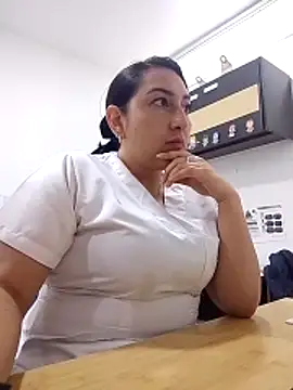 Valeria montana  online show from 17, 3, 2026