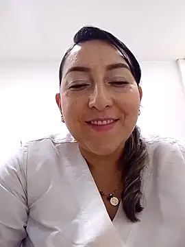Valeria montana  online show from 9, 4, 2026